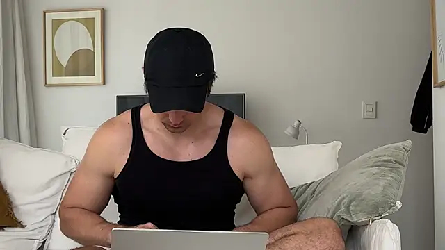 iggydavid online show from December 1, 2025, 6:13 pm