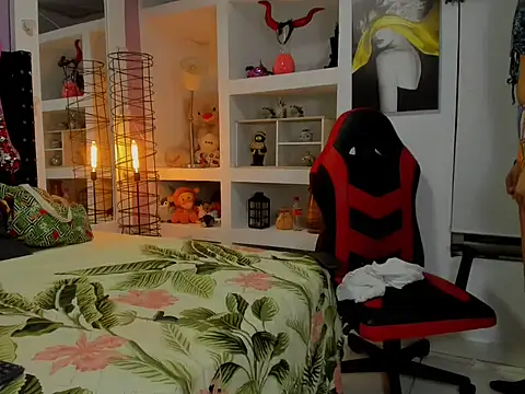 Snapshot of Zaira_sofiaa chatting on November 28, 2025, 1:08 am Zaira sofiaa online show from November 28, 2025, 1:08 am