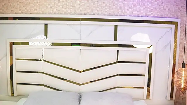 nix wolf online show from May 8, 2026, 1:27 pm