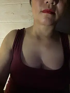 Snapshot of Diana-sexyy chatting on May 20, 2026, 3:29 pm Diana-sexyy online show from May 20, 2026, 3:29 pm