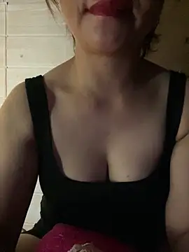 Snapshot of Diana-sexyy chatting on June 15, 2026, 4:31 pm Diana-sexyy online show from June 15, 2026, 4:31 pm
