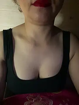 Snapshot of Diana-sexyy chatting on June 26, 2026, 2:54 pm Diana-sexyy online show from June 26, 2026, 2:54 pm