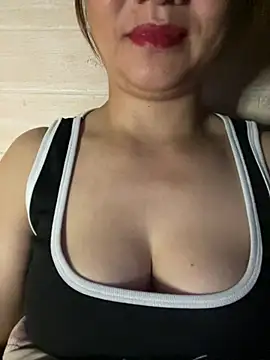 Snapshot of Diana-sexyy chatting on July 6, 2026, 3:03 pm Diana-sexyy online show from July 6, 2026, 3:03 pm