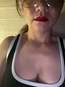 Snapshot of Diana-sexyy chatting on July 17, 2026, 11:09 pm Diana-sexyy online show from July 17, 2026, 11:09 pm