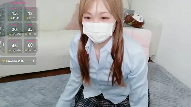 Snapshot of ruri-ruri chatting on November 13, 2025, 12:15 pm ruri-ruri online show from November 13, 2025, 12:15 pm