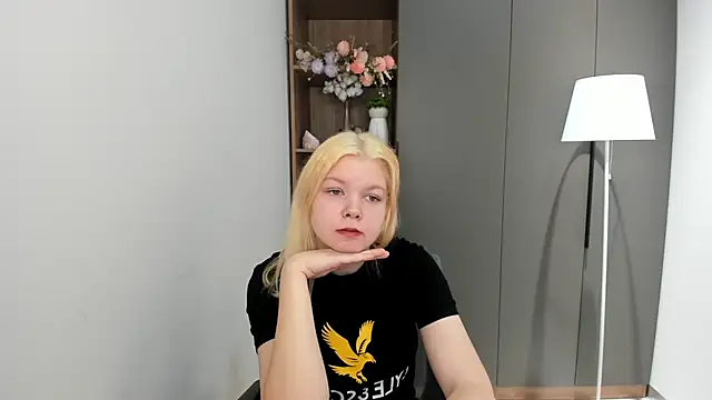 Snapshot of YenAlberda chatting on November 16, 2025, 5:02 am YenAlberda online show from November 16, 2025, 5:02 am