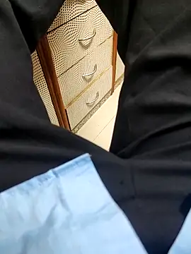 Snapshot of Paramkeerthi chatting on December 22, 2025, 2:36 pm Paramkeerthi online show from December 22, 2025, 2:36 pm