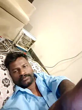 Snapshot of Paramkeerthi chatting on February 19, 2026, 6:15 pm Paramkeerthi online show from February 19, 2026, 6:15 pm