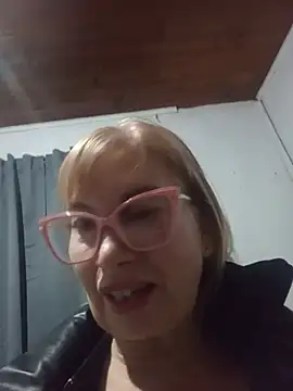 SexyMilf1211 online show from June 30, 2026, 11:22 am