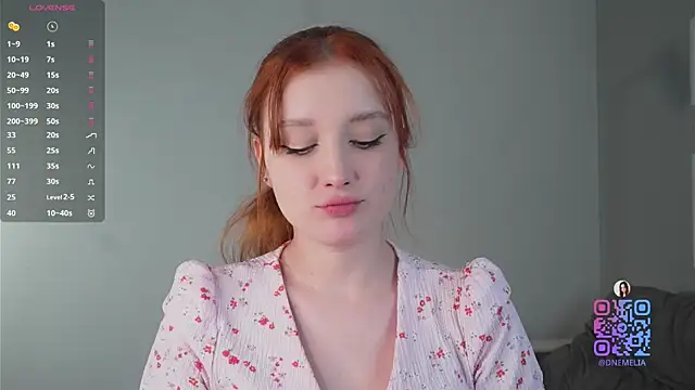 AmelieSeductress online show from November 30, 2025, 4:55 pm