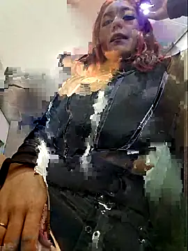 Snapshot of Eveelyn_25 chatting on November 14, 2025, 1:48 am Eveelyn 25 online show from November 14, 2025, 1:48 am