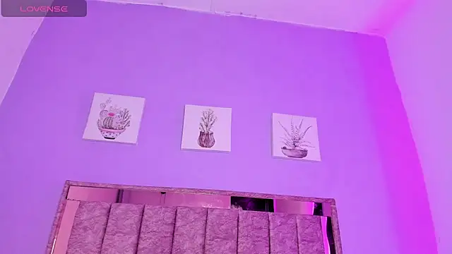 alaiasexygirl online show from February 16, 2026, 11:34 pm