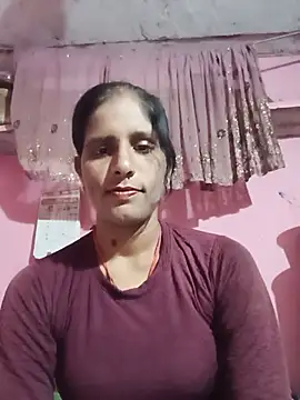 Snapshot of Pirvesh_singh chatting on July 8, 2026, 8:35 pm Pirvesh singh online show from July 8, 2026, 8:35 pm
