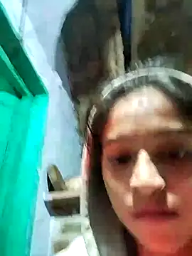 Snapshot of Mohni_hote chatting on November 16, 2025, 7:30 pm Mohni hote online show from November 16, 2025, 7:30 pm