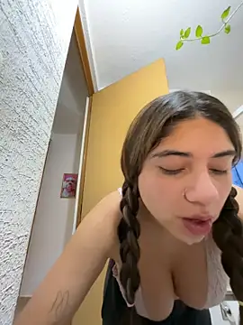 Monica17 online show from May 15, 2026, 3:24 am