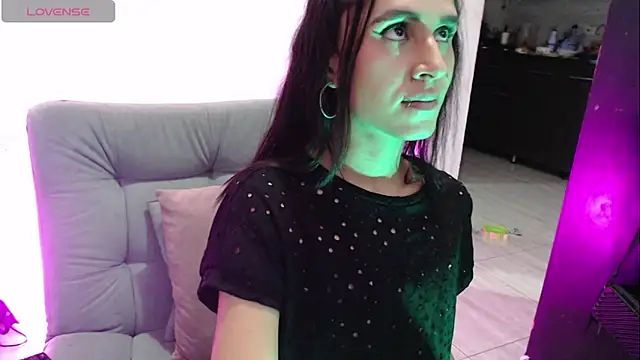 Isabella Hillss online show from February 19, 2026, 2:40 am