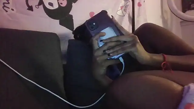 Mistresslucyxxx online show from December 2, 2025, 12:05 am