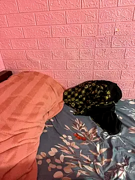 Lina8386 online show from November 29, 2025, 4:04 am