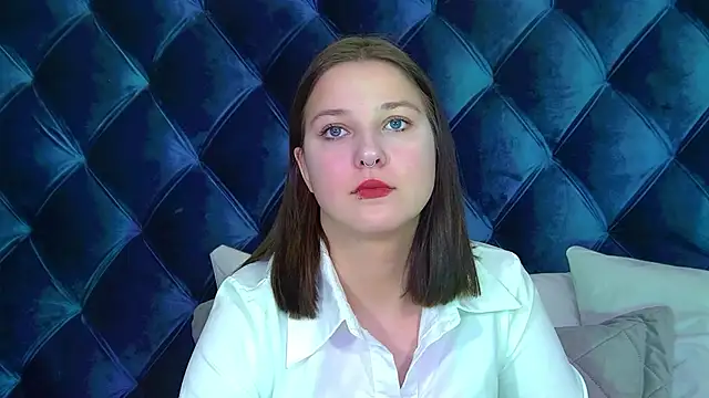 TinnaBurton online show from January 15, 2026, 4:00 pm