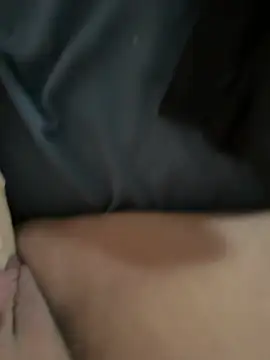 Snapshot of juri2003 chatting on January 15, 2026, 11:15 am juri2003 online show from January 15, 2026, 11:15 am