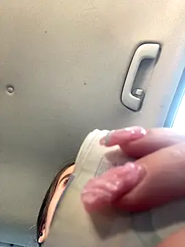 Scarlett Noire outdoors online show from November 15, 2025, 7:43 pm