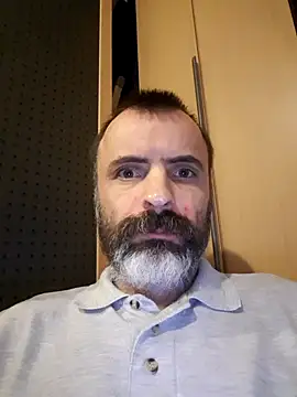 Artur50 online show from November 18, 2025, 7:07 pm