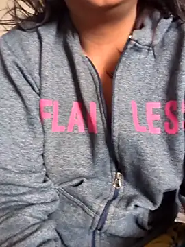 Kinky Aleena online show from December 1, 2025, 3:22 am