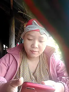 Snapshot of hoami-hot chatting on November 25, 2025, 1:49 am hoami-hot online show from November 25, 2025, 1:49 am