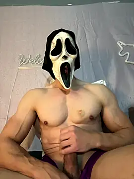 Luna MaskedMan online show from November 24, 2025, 7:08 am