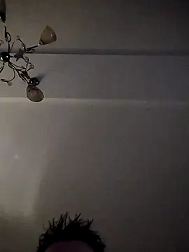 platone09 online show from April 1, 2026, 7:44 pm