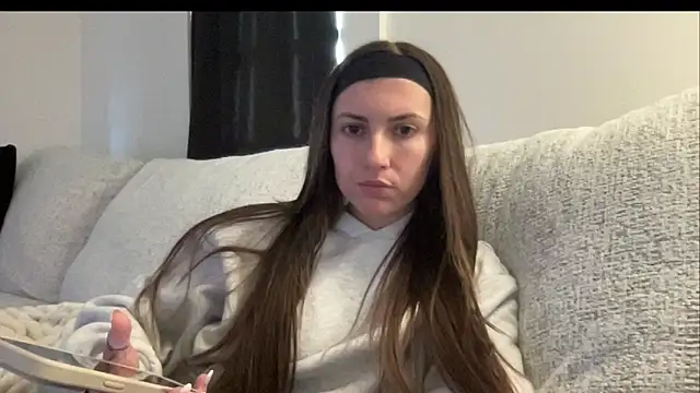 Snapshot of laylahlaylah1 chatting on November 14, 2025, 7:01 pm laylahlaylah1 online show from November 14, 2025, 7:01 pm