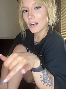 sofrancy online show from February 27, 2026, 7:14 pm