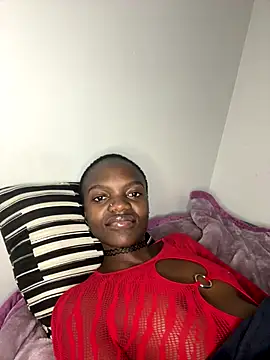 Snapshot of choc_mistyy chatting on November 17, 2025, 10:59 pm choc mistyy online show from November 17, 2025, 10:59 pm