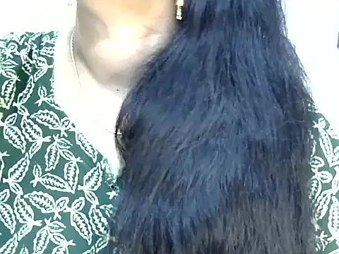 Snapshot of Muskan_Jha chatting on May 20, 2026, 2:12 pm Muskan Jha online show from May 20, 2026, 2:12 pm