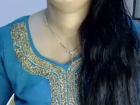 Snapshot of Muskan_Jha chatting on June 7, 2026, 2:10 pm Muskan Jha online show from June 7, 2026, 2:10 pm