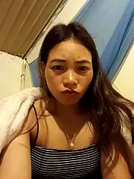  Su-Su  online show from February 8, 2026, 12:03 am