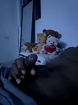 Snapshot of krett65 chatting on March 9, 2026, 12:47 am krett65 online show from March 9, 2026, 12:47 am