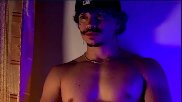 Snapshot of TOKYO_oo chatting on April 5, 2026, 1:36 am TOKYO oo online show from April 5, 2026, 1:36 am