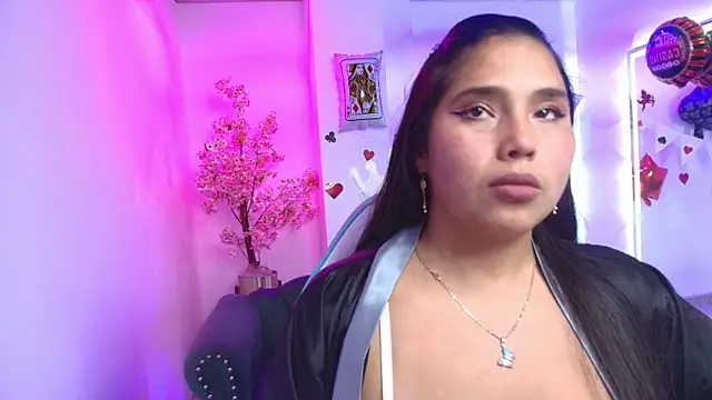 Snapshot of Gemma_bellini chatting on February 11, 2026, 7:30 pm Gemma bellini online show from February 11, 2026, 7:30 pm