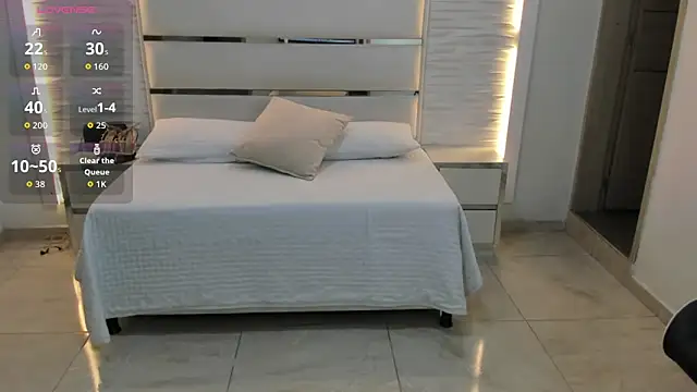 Snapshot of Tahira_bakir chatting on January 18, 2026, 12:42 pm Tahira bakir online show from January 18, 2026, 12:42 pm