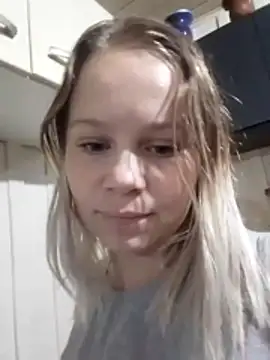 minagostosa123 online show from April 22, 2026, 11:28 pm