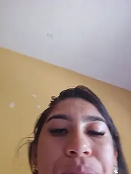 skinnyrox online show from July 17, 2026, 6:02 pm