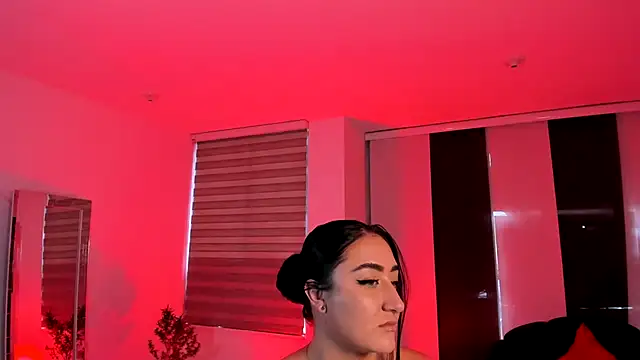 -Kennya online show from December 14, 2025, 9:41 pm