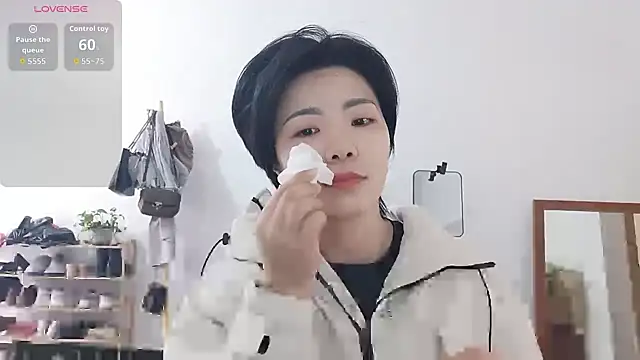 adele8731 online show from December 15, 2025, 3:11 am