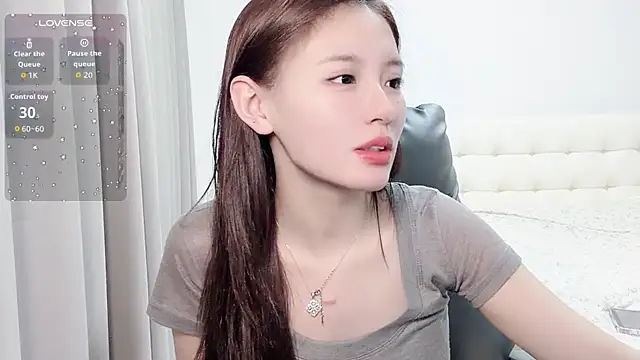 H-2005 online show from May 8, 2026, 10:15 pm