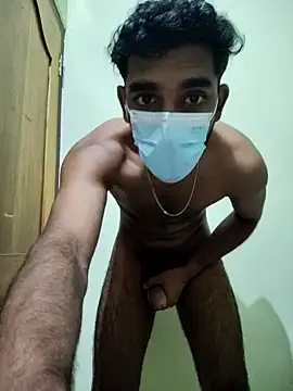 Yournextdoorboy online show from November 19, 2025, 4:18 pm