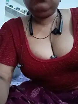 Snapshot of Menka_cut34 chatting on May 29, 2026, 7:17 am Menka cut34 online show from May 29, 2026, 7:17 am