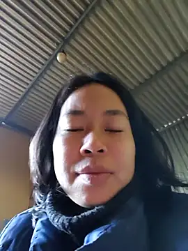 Cat-meow online show from November 26, 2025, 1:39 am