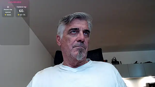 Buidapest online show from March 21, 2026, 9:25 am