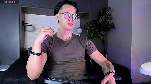 Brandon starkk online show from February 19, 2026, 11:39 am